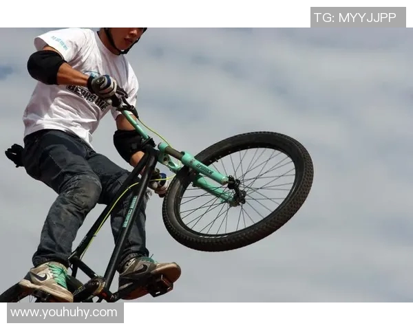 广州极限运动队与西安极限运动队赛后复盘意识碰撞的深度分析与反思