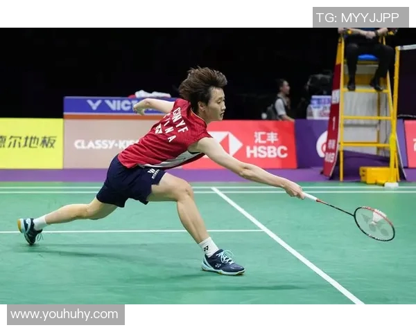 成都与上海羽毛球队赛后复盘分析灵活性表现与战术对比